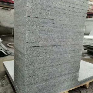 普洱 花岗岩 地铺成品300*600，尺寸标准、厚薄均匀