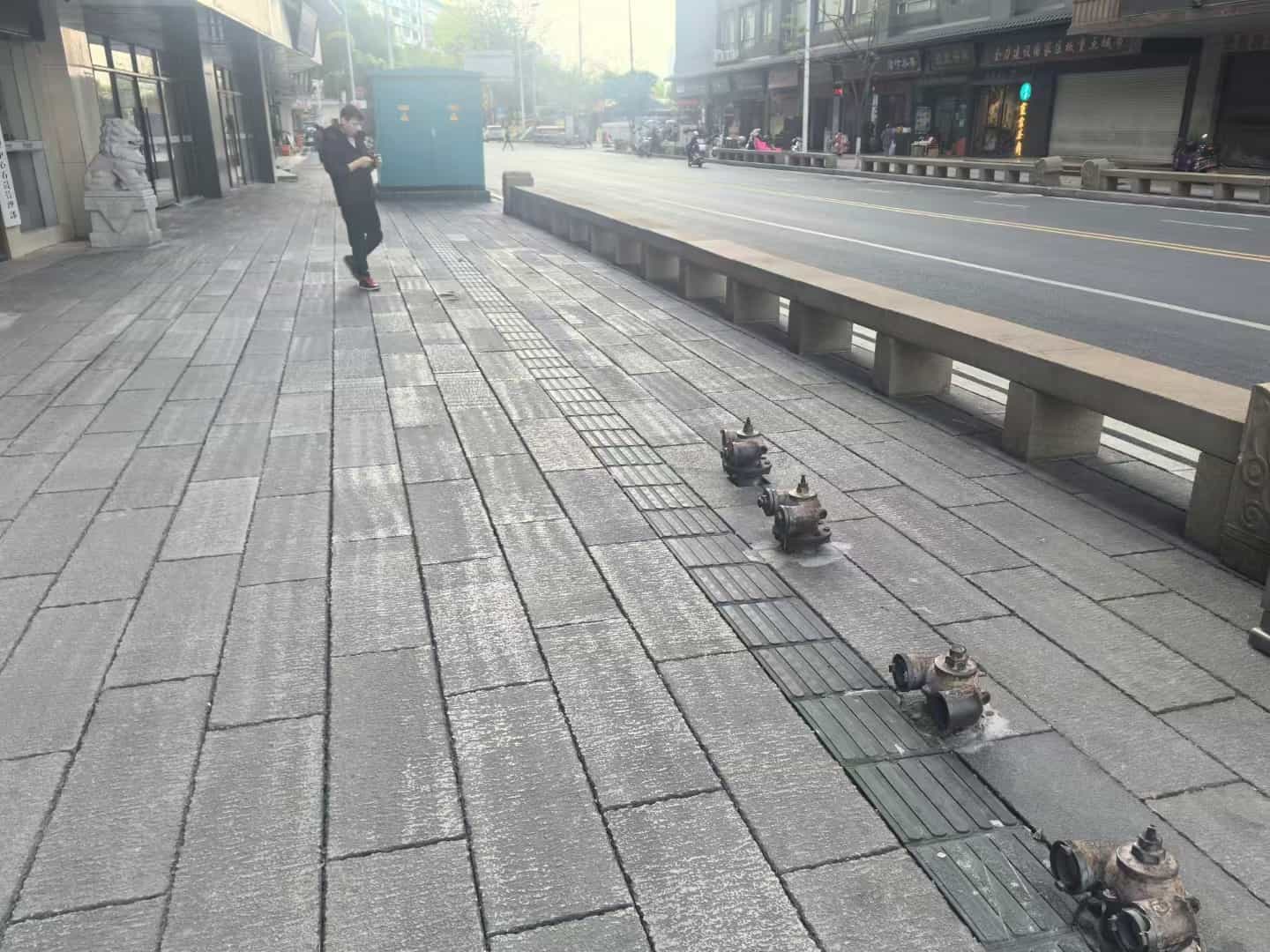普洱仿古石铺装效果