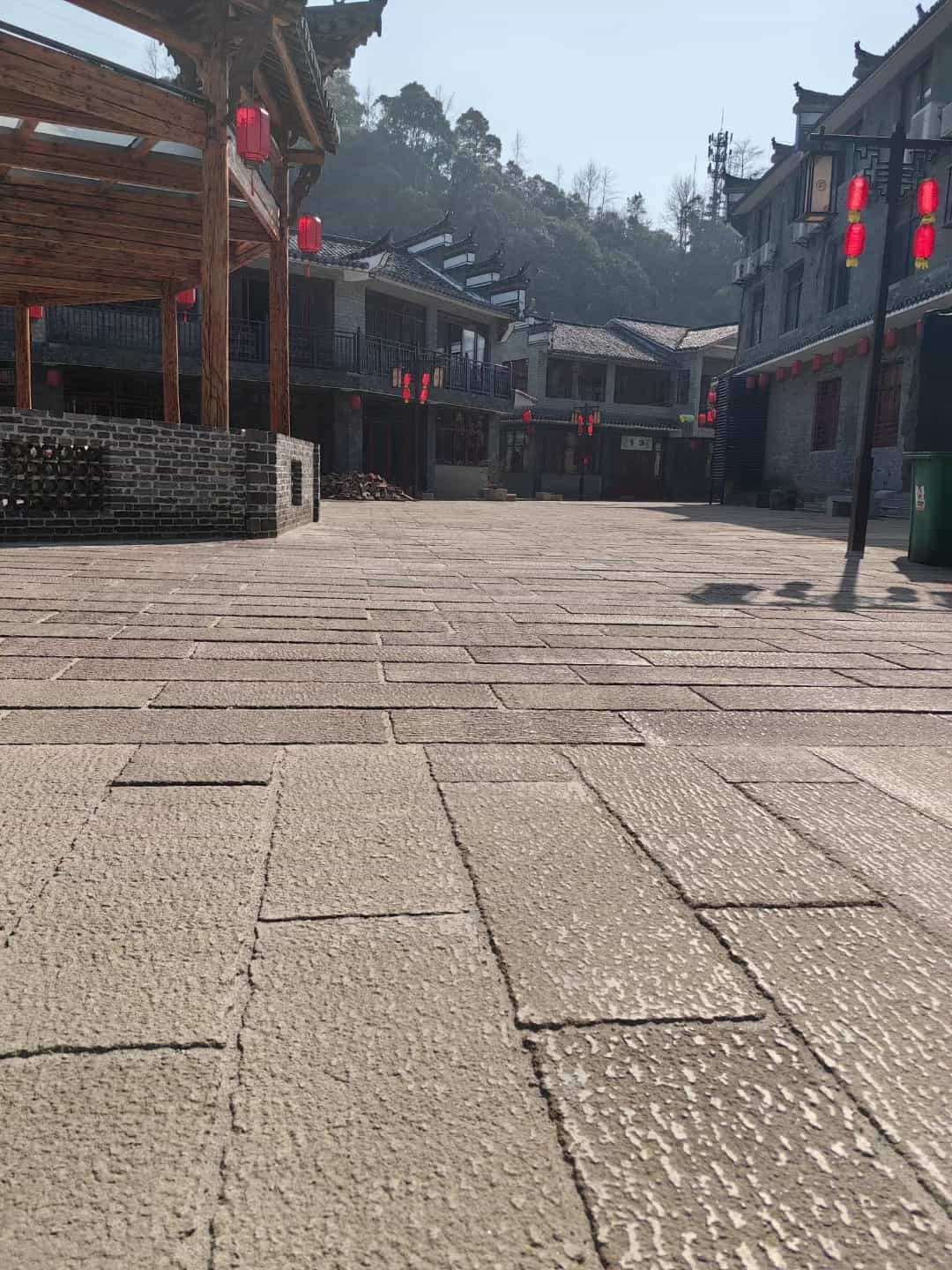 普洱仿古石铺装效果